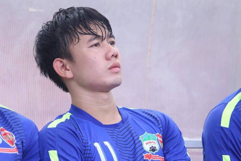 Tuổi Thơ & Xuất Phát Điểm